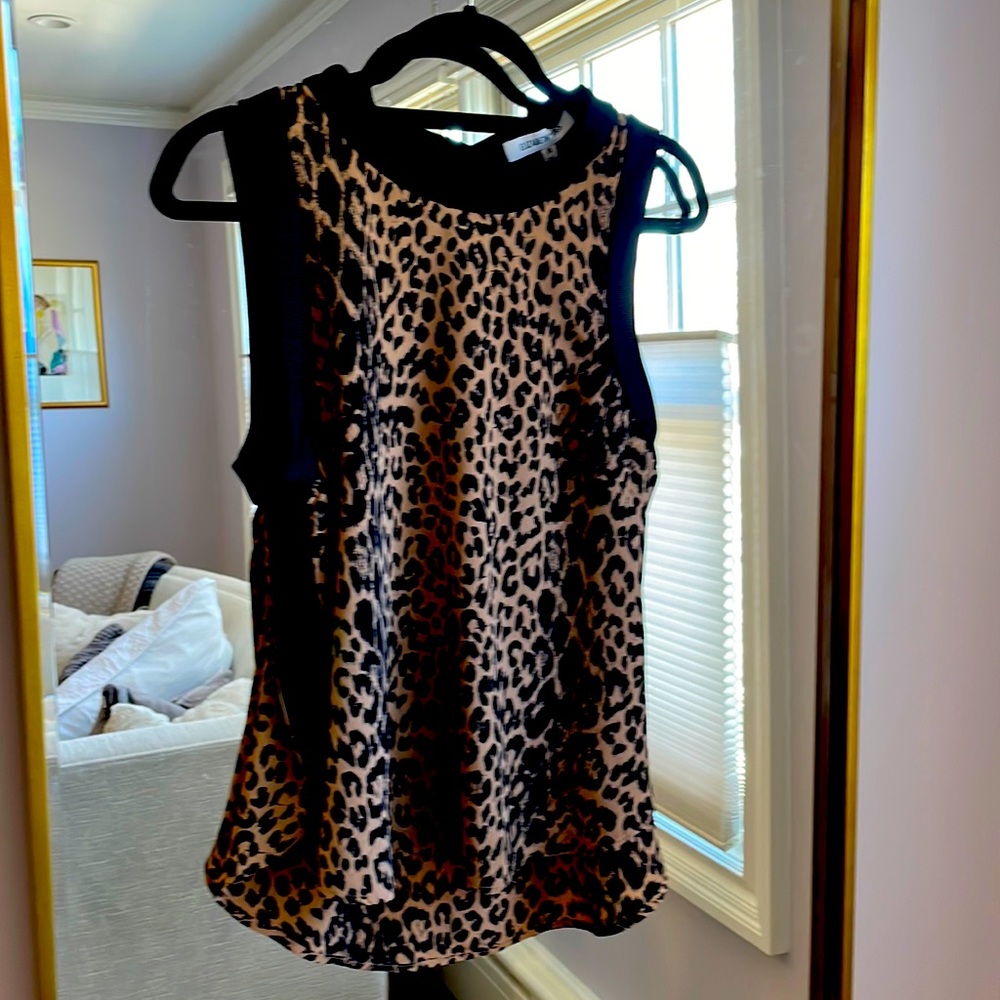 Sleeveless  silk blouse